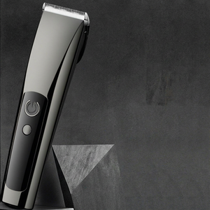 Tondeuse à cheveux électrique professionnelle 7000-9000 tr/min, écran numérique, usage en salon, couleur bronze, modèle à charge USB - Product Image 1