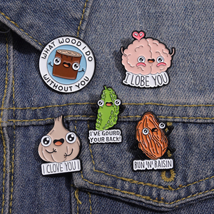 INS Style Personnalité Drôle Big Eyed <span class=keywords><strong>Humour</strong></span> Légumes Thème Ail Concombre Motif Alliage Broche Irrégulier Badge En <span class=keywords><strong>Gros</strong></span> Pins - Product Image 1