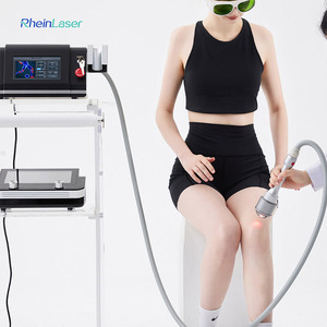 Appareil de physiothérapie laser de classe IV à double onde 10w-30w pour le soulagement des blessures et de la douleur - Product Image 1