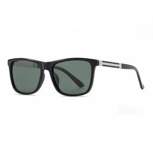 Nuevas gafas de sol con montura cuadrada para hombre, montura de plástico y metal polarizada negra UV400 para conducir, protección solar - Product Image 1