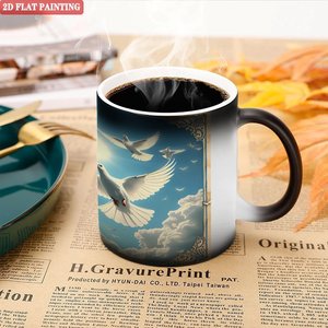 Tasse en céramique givrée de 11 oz, tasse magique à changement de couleur avec motif d'oiseaux dans le ciel - Product Image 5