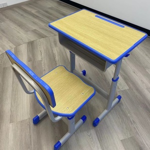 Bureaux et chaises d'école pour élèves <span class=keywords><strong>du</strong></span> primaire et <span class=keywords><strong>du</strong></span> secondaire, pour cours de <span class=keywords><strong>soutien</strong></span> <span class=keywords><strong>scolaire</strong></span>/formations, bureaux individuels réglables, design moderne - Product Image 3