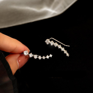 Pendientes de Aro con Circonitas Brillantes, Estilo Nicho de Latón, Sensación de Alta Gama, Lujo Ligero, Tendencia para Fiestas, Novedad 2024 - Product Image 2