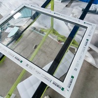 Fenêtre coulissante horizontale en PVC remplie d'argon, verre bleu, grille de sécurité intégrée, extérieur moderne, certifiée Energy Star pour appartement