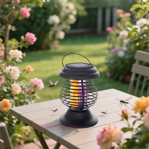 Lampe d'extérieur d'intérieur à énergie solaire <span class=keywords><strong>2</strong></span> en 1 lanterne violette à flamme jaune lampe anti-moustiques - Product Image 5