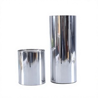Film PET métallisé hautement réfléchissant, film Mylar aluminisé enduit d'aluminium sous vide pour l'isolation thermique des toits, des murs et des bâtiments