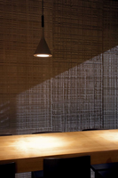 Panneau mural flexible en pierre ultra-mince et léger, texture bois scié brun foncé, style MCM, pour revêtement extérieur et intérieur