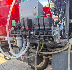 流量制御システム - GPSとセンサーによる精密農業機器 自社開発、メーカー直販 - Product Image 3