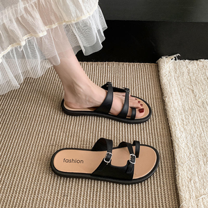 Nuevas Sandalias de Verano 2026 para Mujer, Planas, con Suela Suave, Punta Abierta, una Sola Correa, Versátiles para Vacaciones y Uso al Aire Libre - Product Image 3