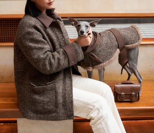 Hochwertige Passende Kleidung für Hund und Besitzer im Eleganten Stil mit Zeitlosem Klassischem Design - Product Image 2