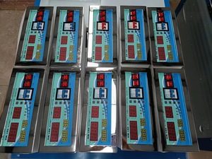 ऊष्मायन नियंत्रक तापमान नियंत्रण उपकरण सूक्ष्म-पूरी तरह से स्वचालित XM-18D तापमान और आर्द्रता नियंत्रण उपकरण - Product Image 3