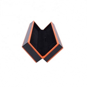Jewelry box ring bracelet necklace fit beaded bag exquisite gift box Dongguan manufacturer