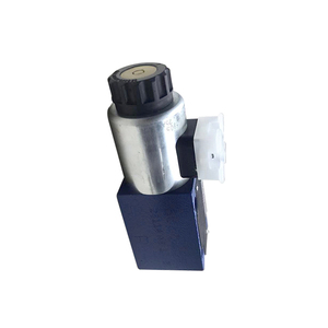 R900567512 4WE6D6X/OFEG24N9K4 วาล์วควบคุมทิศทางไฮดรอลิกแบบโซลินอยด์ - Product Image 4