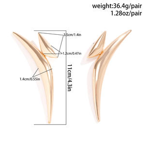 HL Grandes boucles d'oreilles en plaqué or pour femme Bijoux en alliage géométrique tendance Accessoire de déclaration parfait pour cadeau - Product Image 5