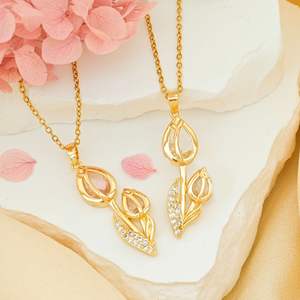 Collar DE FLOR DE Zirconia de tulipán de moda para mujer Collar con colgante chapado en oro de 18 quilates de acero inoxidable Joyerí<span class=keywords><strong>a</strong></span> impermeable - Product Image 4