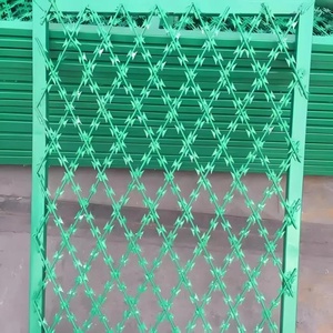 Alambre de Cuchillas en Espiral Recubierto de PVC BTO22 para Cercas de Fábrica, Alambre Duradero de Fabricante - Product Image 5