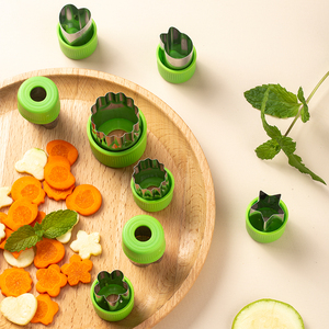 Dụng Cụ Cắt Rau Quả Hình Trái Tim Hình Ngôi Sao Dụng Cụ Nấu Ăn Cầm Tay Bằng Nhựa Dụng Cụ Nhà Bếp Khuôn Cắt Trái Cây Bằng Thép Không Gỉ - Product Image 5