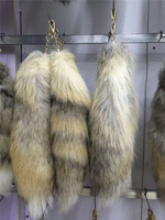 Mode belle conception fourrure animale en gros naturel moelleux queue de renard pendentifs fée vraie fourrure de renard queue porte-clés