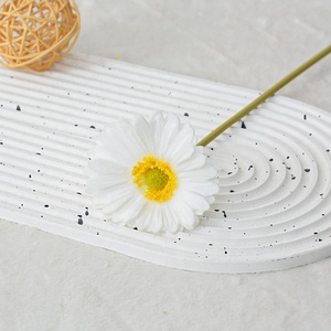 <span class=keywords><strong>Precio</strong></span> al por mayor hecho a mano real-Touch de alta calidad Rosa blanco amarillo color artificial Margarita flor para Festival evento boda decoración - Product Image 5
