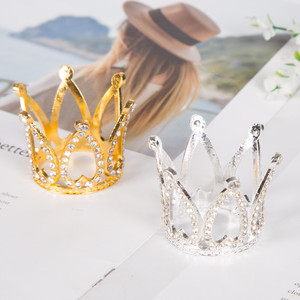 Cake Toppers Mini Princess Crown Heart Shape Birthday Decoration Reusable Cake Decorating Supplies - Product Image 1