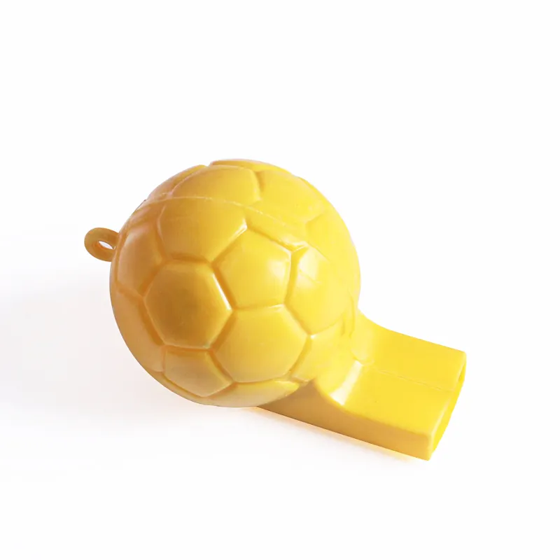 Cina vendita calda all'ingrosso molto divertente di plastica calcio fischietto giocattolo piccoli giocattoli promozionali capsula a prezzo poco costoso