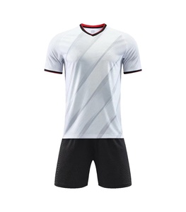 Ensembles personnalisés OEM, maillots de football imprimés avec logo pour hommes, sublimation, maillots de football - Product Image 3