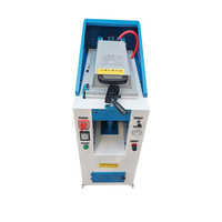 Machine semi-automatique à tête unique pour le collage et le laminage des semelles de chaussures 220V 100W