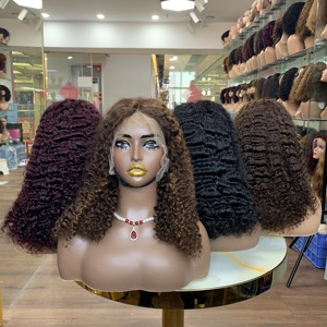 Perruque bouclée birmane de 14 pouces, perruque en cheveux humains avec dentelle frontale 13x4, coupe bob bouclée - Product Image 5