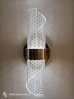 Applique Murale LED Moderne de Luxe pour Intérieur, Haute Performance CRI 90, 8000 Lumens, Durée de Vie 30 000 Heures, Idéale pour Salon, Couloir, Chambre à Coucher, Chevet