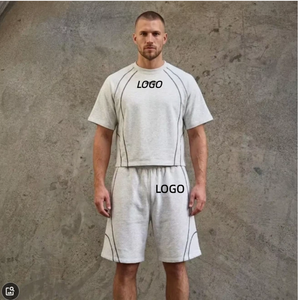 Set Personalizzato di Alta Qualità: T-Shirt e Pantaloncini da <span class=keywords><strong>Uomo</strong></span>, 100% <span class=keywords><strong>Cotone</strong></span> Terry, <span class=keywords><strong>Tuta</strong></span> Oversize con Strisce Luminose Stampate - Product Image 1