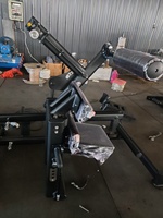 Machine de pont de hanche agenouillée chargée par plaque d'équipement de forme physique commerciale de gymnase pour le constructeur de poussée de bodybuilding d'utilisation d'intérieur