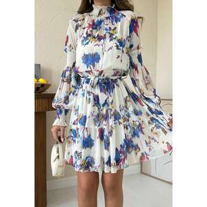 Elegante Vestido Mini con Estampado Floral, Cuello Alto, Corte en A, Cintura Elástica, Tejido Transpirable, para Uso Diario Informal - Product Image 1