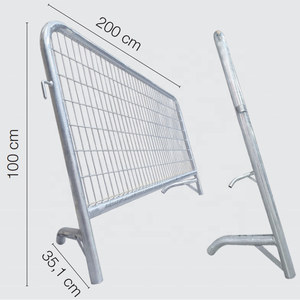 Clôture inclinée galvanisée 2x1 mètre, clôture anti-renversement, clôture en treillis métallique incliné, clôture en tuyaux d'acier, barrière <span class=keywords><strong>de</strong></span> contrôle des foules - Product Image 1