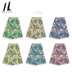 Tela de Poliéster con Diseño Auténtico de las Islas del Pacífico para Vestidos Mumu Fluidos, Camisas Aloha y Sarongs - Product Image 2