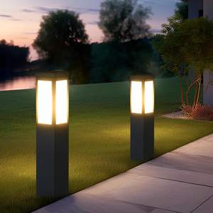 Wholesale Modern Outdoor IP65 Solar Garden Post Lamp Landscape Decorative Pathway Lawn Led Bollard Light - Product Image 3