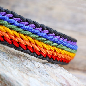 <span class=keywords><strong>Collar</strong></span> de Cuero Auténtico Trenzado Arcoíris Hecho a Mano con Placa de Identificación para Perros, Ideal para Actividades al Aire Libre - Product Image 3