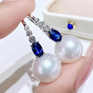 Pendientes de perlas Tjabelle, plata 925, perlas cultivadas, zafiro azul, diamantes, joyería de lujo para boda para mujer - Product Image 5