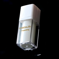 Bouteille sans air torsadée rechargeable en gros Bouteille à pompe sans air rechargeable de 15ml Bouteille sans air rechargeable de 30ml 50ml Bouteille sans air rotative sous vide pour cosmétiques