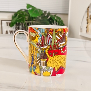 Taza de Café de Porcelana Fina con Diseño Vibrante de Paisaje Urbano, Borde Dorado, Resistente al Calor, Apta para Lavavajillas y Microondas - Product Image 4