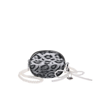 Exquisite coin <b>purse</b>, oval design, <b>pink</b> leopard print and pearl embellishment - Product Image 1