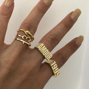 Gioielli personalizzati in acciaio inossidabile gioielli da uomo e da donna placcato in oro 18k <span class=keywords><strong>nome</strong></span> personalizzato anno nascita anello data numero incidere anelli - Product Image 1