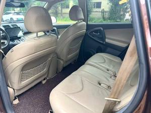 Toyota <span class=keywords><strong>RAV4</strong></span> 2.4 Luxury <span class=keywords><strong>Sport</strong></span> <span class=keywords><strong>Edition</strong></span> Automatique 2012 - SUV d'occasion en stock, livraison rapide - Product Image 4