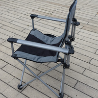 Chaise de camping d'extérieur pliable en alliage d'aluminium au design moderne avec sac latéral pour la pêche, le jardin et la plage