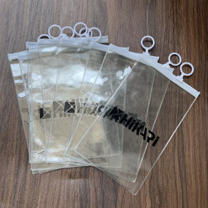 Sac à fermeture éclair en PVC personnalisé avec logo, 14x20cm, petit sac pour cosmétiques, emballage pour rouge à lèvres, sac à fermeture éclair transparent avec anneau blanc - Product Image 6