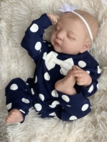 Wie auf dem Chucky Crochet Handmade Born Bebe Gefrorene Puppen kleider Reborn Dolls