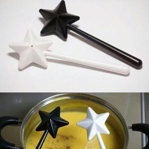 Magical Star Wand Spice Dispenser Set Portable Refillable Salt Pepper Shakers Plastic Seasoning Shakers for Kitchen <b>BBQ</b> Supplies - Product Image 4