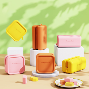 SENYU EVA Best Sell Custom Hanging Travel for Women Waterproof Makeup Cosmetic Bag Zipper Closure Fashion Style Daily Use - Product Image 1