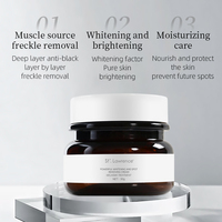 Crème éclaircissante OEM avec arbutine et niacinamide 30g Traitement correcteur des taches et éclaircissant pour un teint plus uniforme et plus éclatant