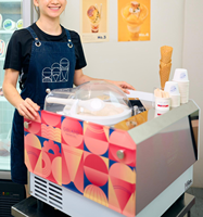 Mesin Pembuat Es Krim Gelato Komersial Meja Satu Wadah Dapat Dipajang MILES GALAXY PRO V1 Khusus Kafe