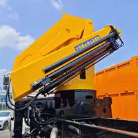 Grue à flèche articulée hydraulique montée sur camion, 3-16 tonnes, télécommandée avec boîte de vitesses et pompe, pour usage en construction et en marine